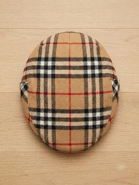 Burberry Beige Black White Red Check Flat Cap